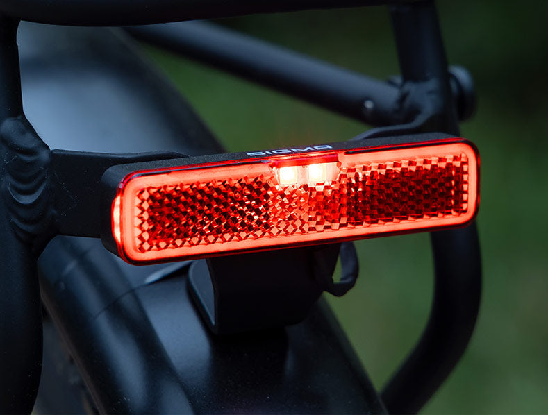 Achterlicht Sigma EOX RL met remlicht - dragerbevestiging