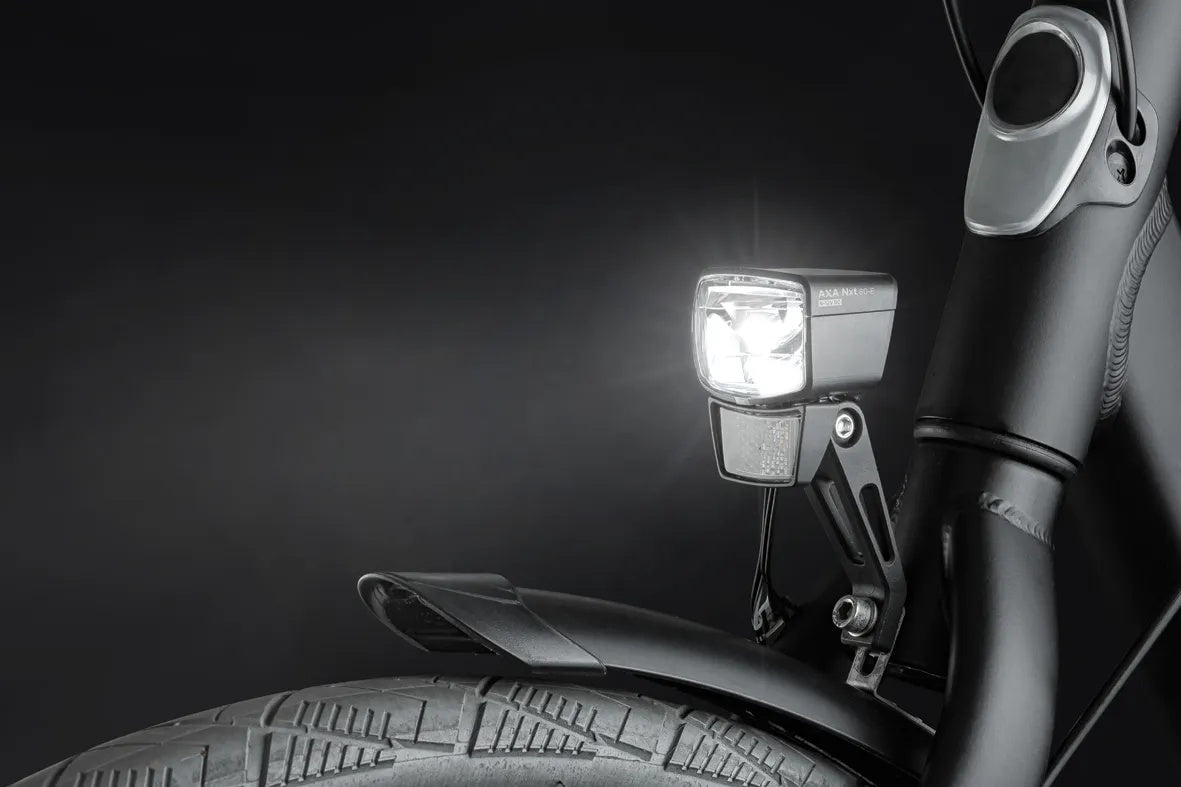 Koplamp Axa NXT E-bike 80 Lux 6-12V - zwart