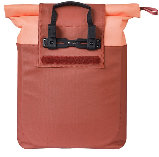Fietsshopper Basil Vive Mik 15-20L 11 x 29 x 34 cm - roze