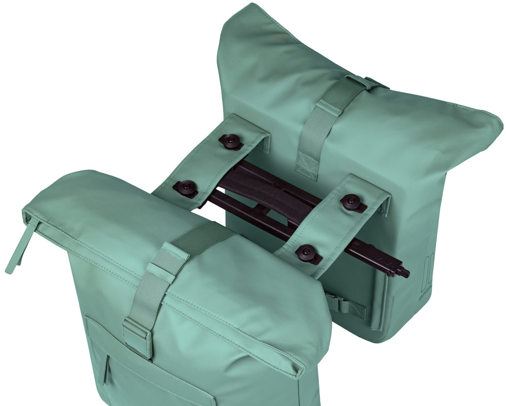 Dubbele fietstas Basil Brooklyn MIK 41L 14 x 30 x 37 cm - groen