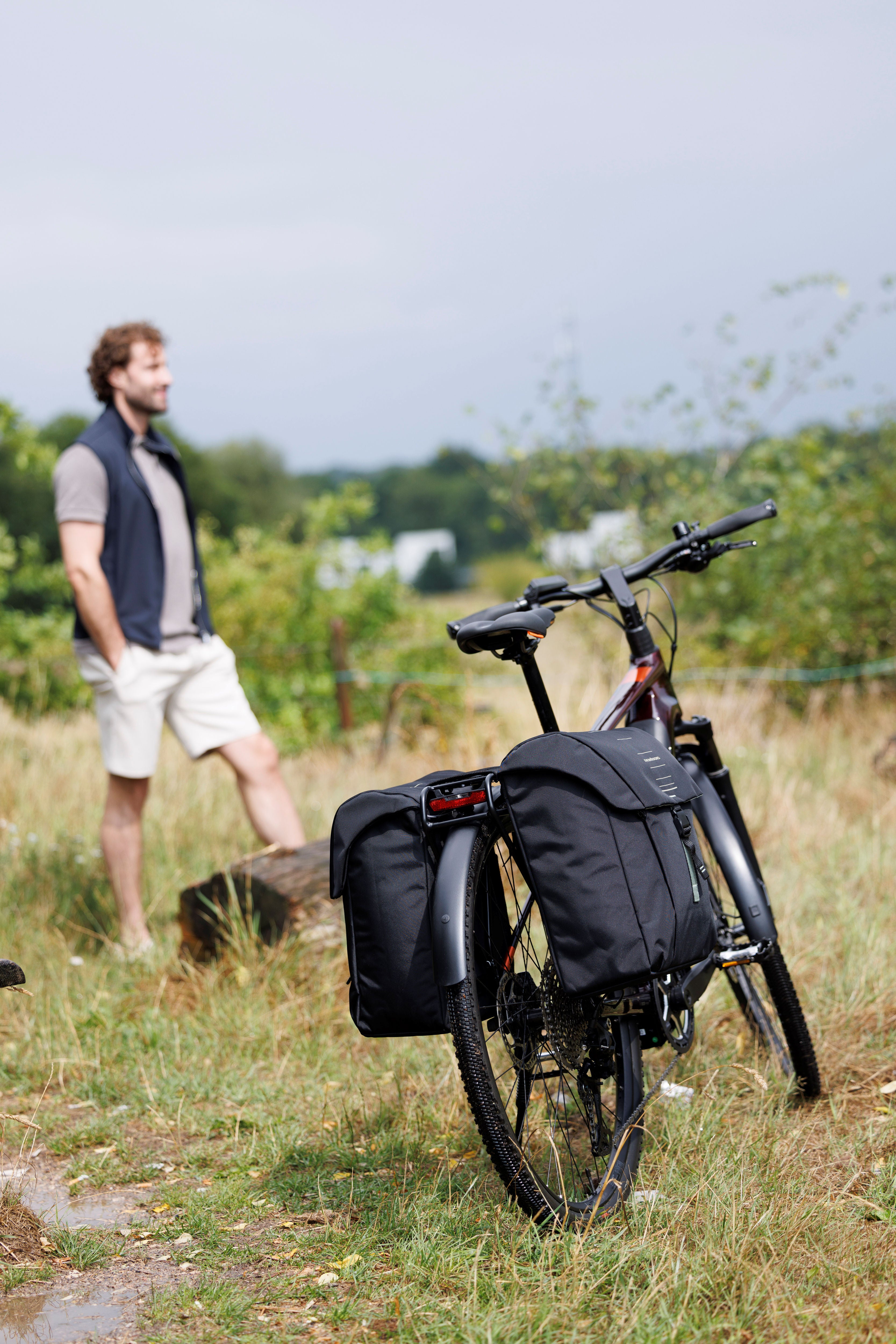 Dubbele fietstas New Looxs Vigo Double - 40 liter - 30 x 19 x 40 cm (2x) - Black-Green