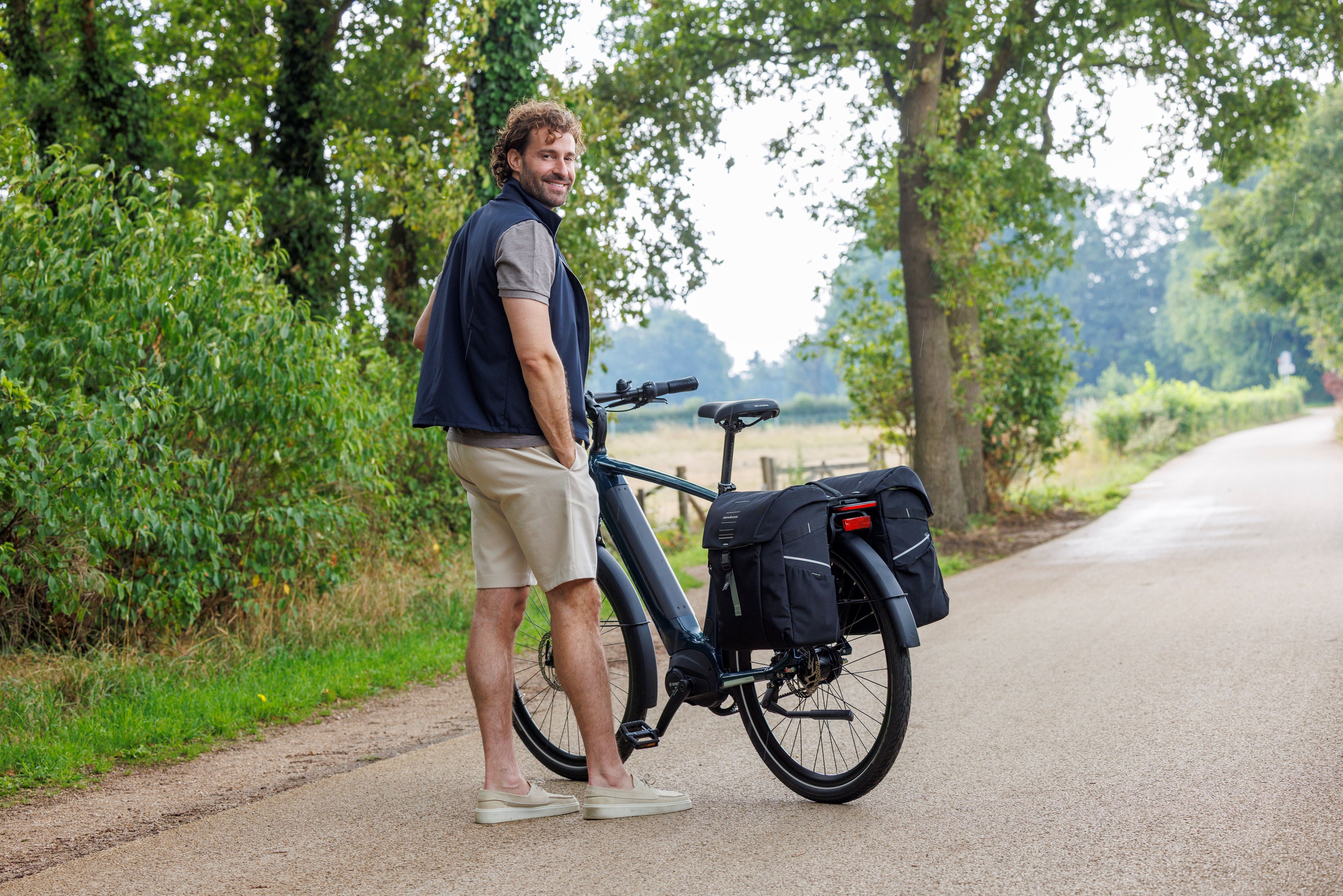 Dubbele fietstas New Looxs Vigo Double MIK 2.0 - 40 liter - 30 x 19 x 40 cm (2x) - Black-Green