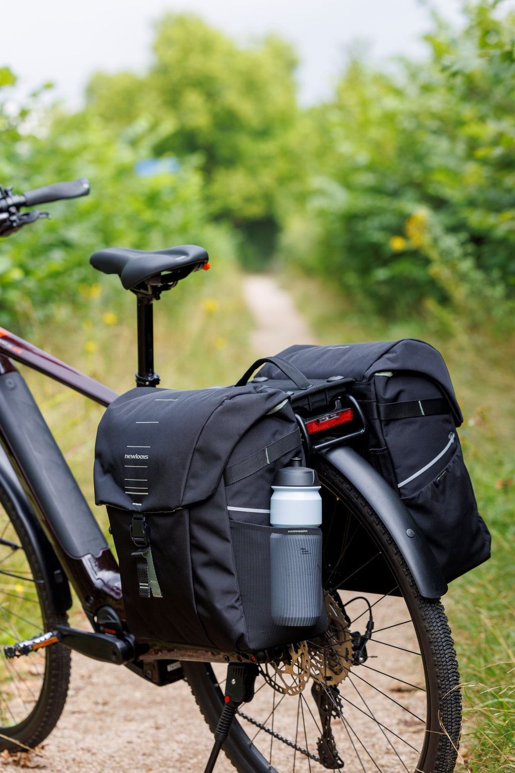 Dubbele fietstas New Looxs Vigo Double RackTime 2.0 - 40 liter - 30 x 19 x 40 cm (2x) - Black-Green