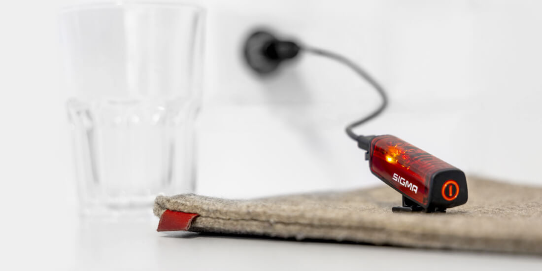 Verlichtingset Sigma Aura 80 USB koplamp + Blaze Powerled achterlicht