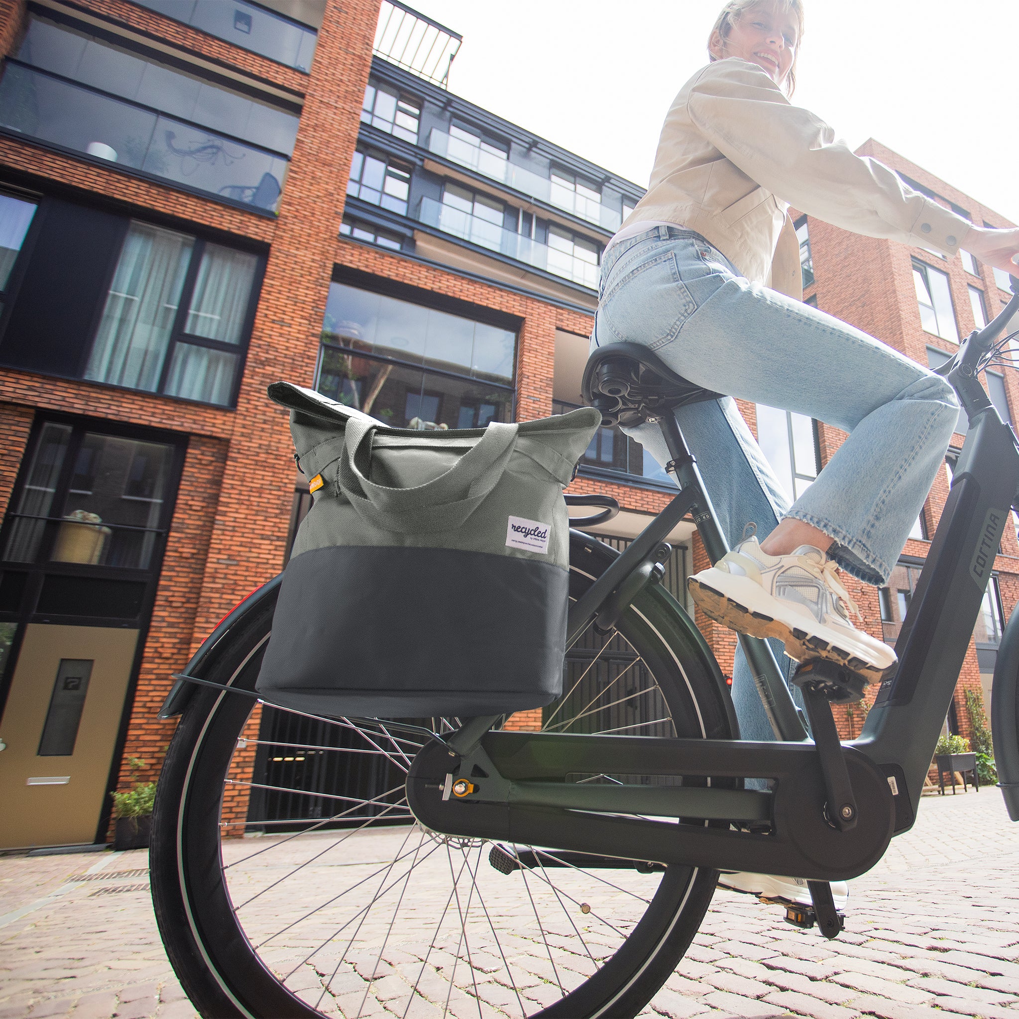 Gerecyclede shopper fietstas Urban Proof 20 liter - groen/grijs