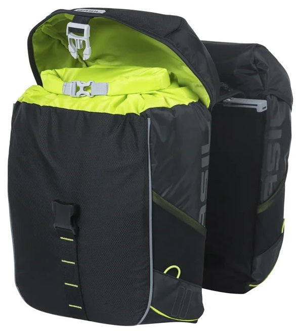 Dubbele fietstas Basil Miles 34 liter 13 x 26 x 35 cm (2x) - zwart / lime