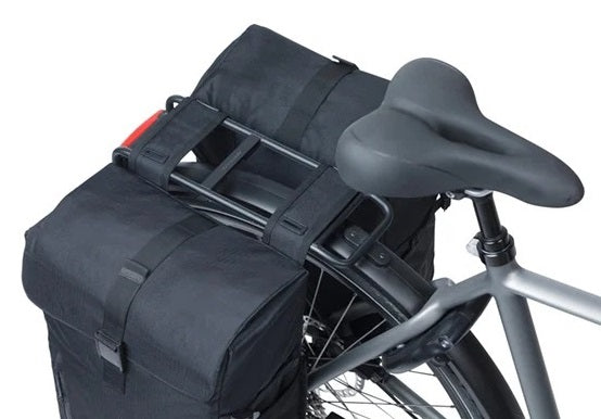 Dubbele fietsas Basil Move 30 liter 16 x 27 x 38 cm - zwart